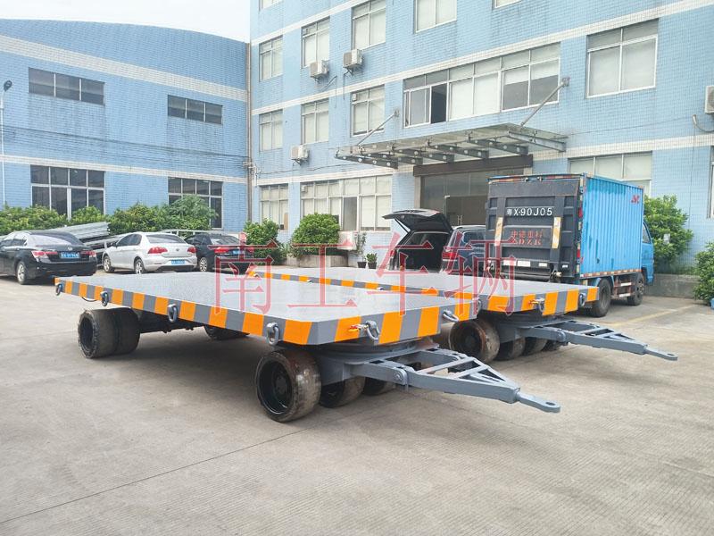 廠區(qū)轉運重型工業(yè)平板拖車