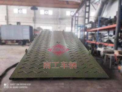 1672974792572033.jpg 液壓檢測平臺3I.jpg