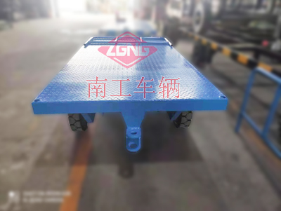 1675216606327872.jpg 3噸平板拖車帶可拆護欄2I.jpg