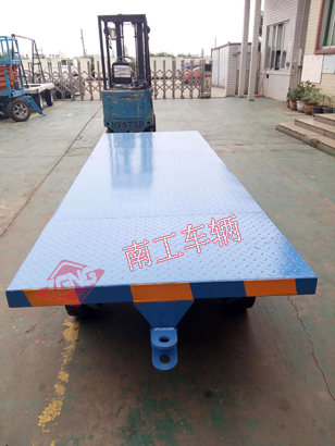 1676423478619176.jpg 4噸藍(lán)色平板小拖車全掛式1I.jpg