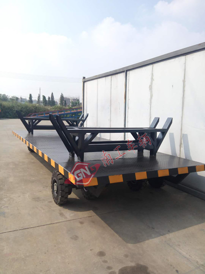 1676605098801107.jpg 10噸物料平板車2I.jpg