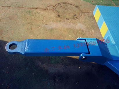 1676949252212494.jpg 25噸小輪子超低平板車6I.jpg