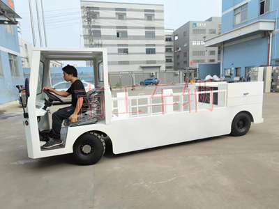 1704350184884463.jpg 2噸座駕式純電動(dòng)平板拖車(chē)4I.jpg