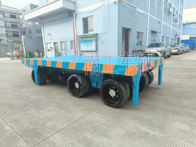 40噸重型平板拖車 無(wú)動(dòng)力牽引全掛工具拖車4I.jpg