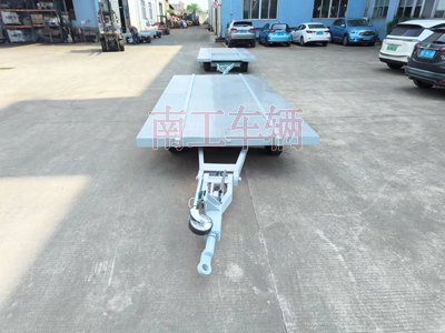 1733899614366124.jpg 船體艏段運(yùn)輸平板拖車(chē)4I.jpg